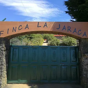 https://finca-la-jaraca.adeje-hotels.com