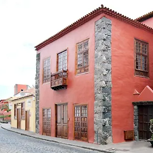 https://casa-roja-garachico-tenerife.tenerifehoteles.net